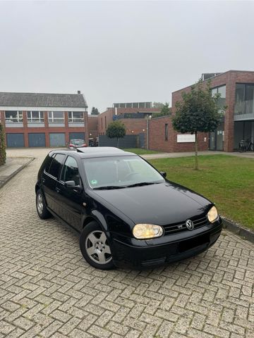 Volkswagen vw golf 4 2.3 V5 -150ps Schiebedach