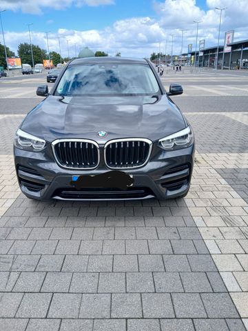 BMW X3 xDrive20i ADVANTAGE, LED, SHZ,AHK,