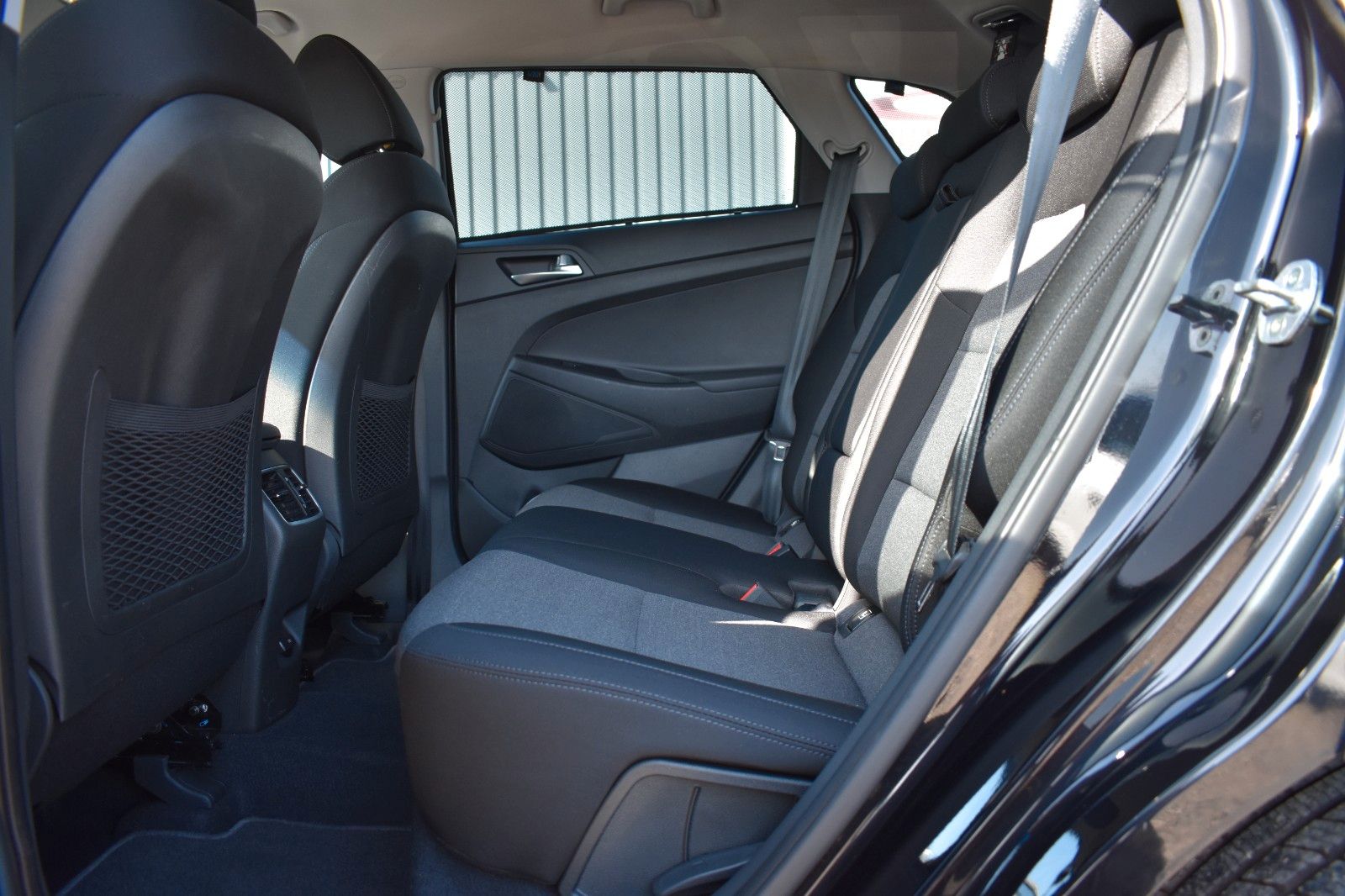 Fahrzeugabbildung Hyundai Tucson Trend 2WD Automatik Kamera AHK