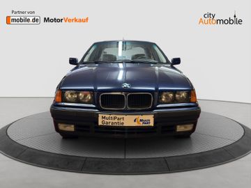 BMW 318 - 8