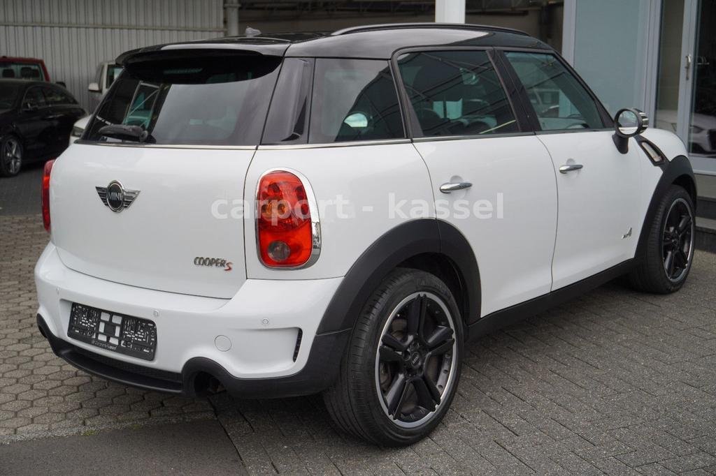 MINI Cooper Countryman
