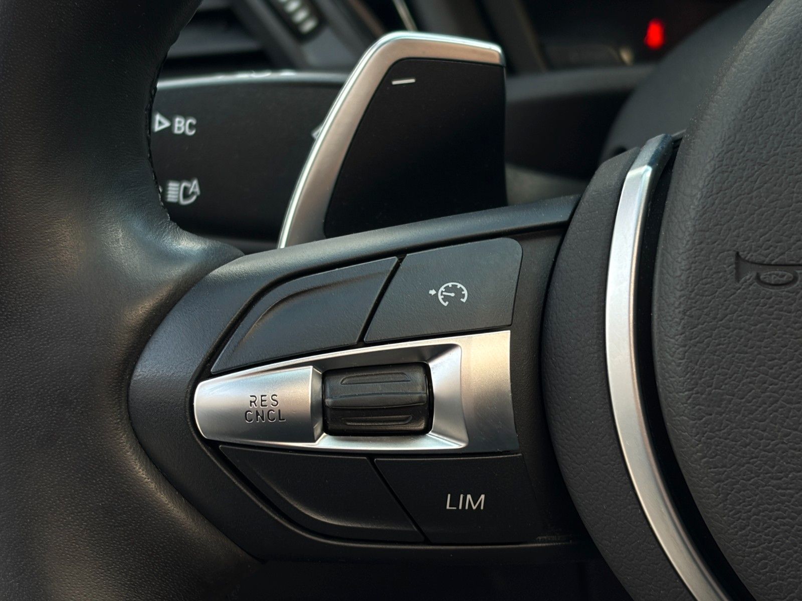 Fahrzeugabbildung BMW X1 xDr. 25d M Sport 2Z-Klima Pano H&K CAM CarPl.