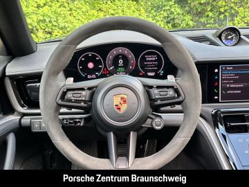Porsche Panamera - 12