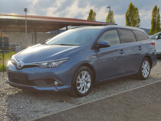 Toyota Auris Touring Sports1.8 HybridExecutive Panorama