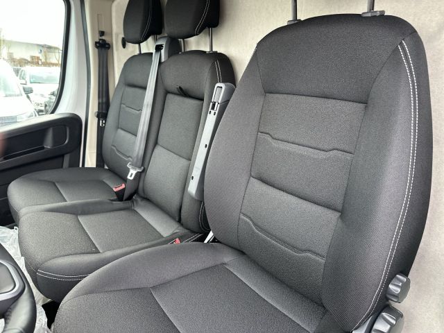 Ducato 2025 Kastenwagen verglast Maxi L4 H2 140