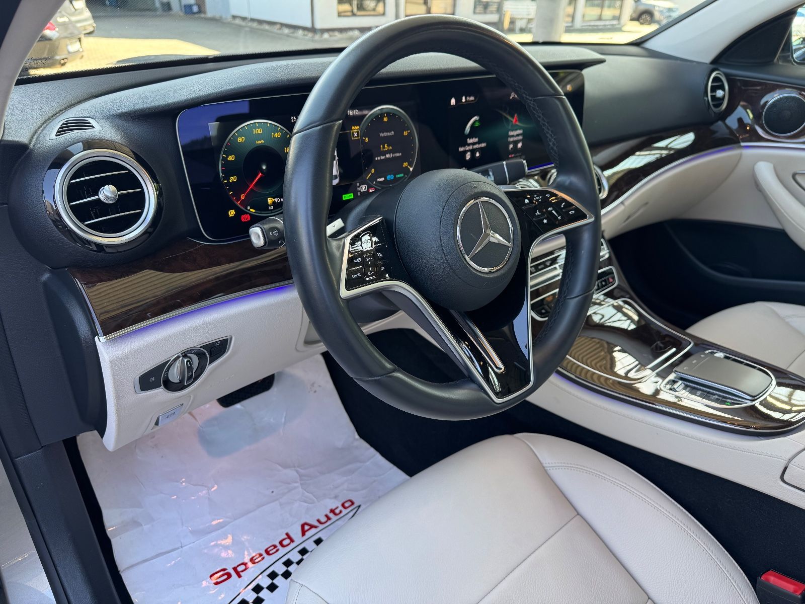 Mercedes-Benz E 450 4Matic Avantgarde/360°/WIDESCREEN/ABC/NAVI foto 10