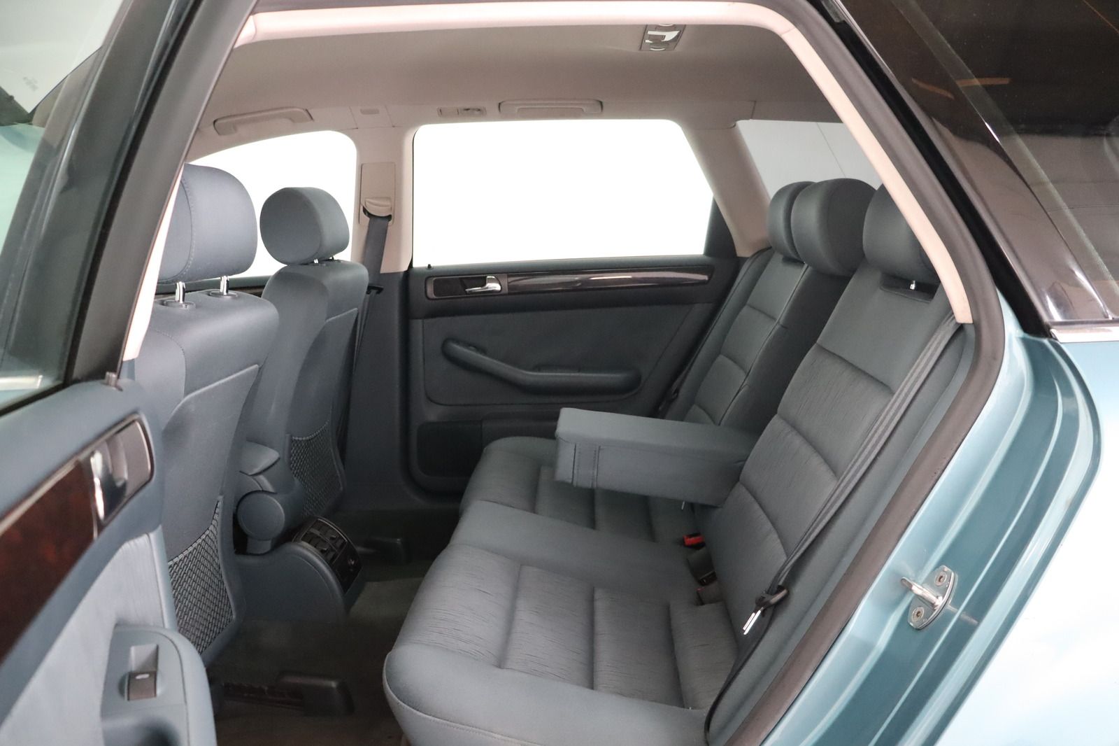 Fahrzeugabbildung Audi A6 2.8 multitronic Avant * Xenon * Memory * PDC