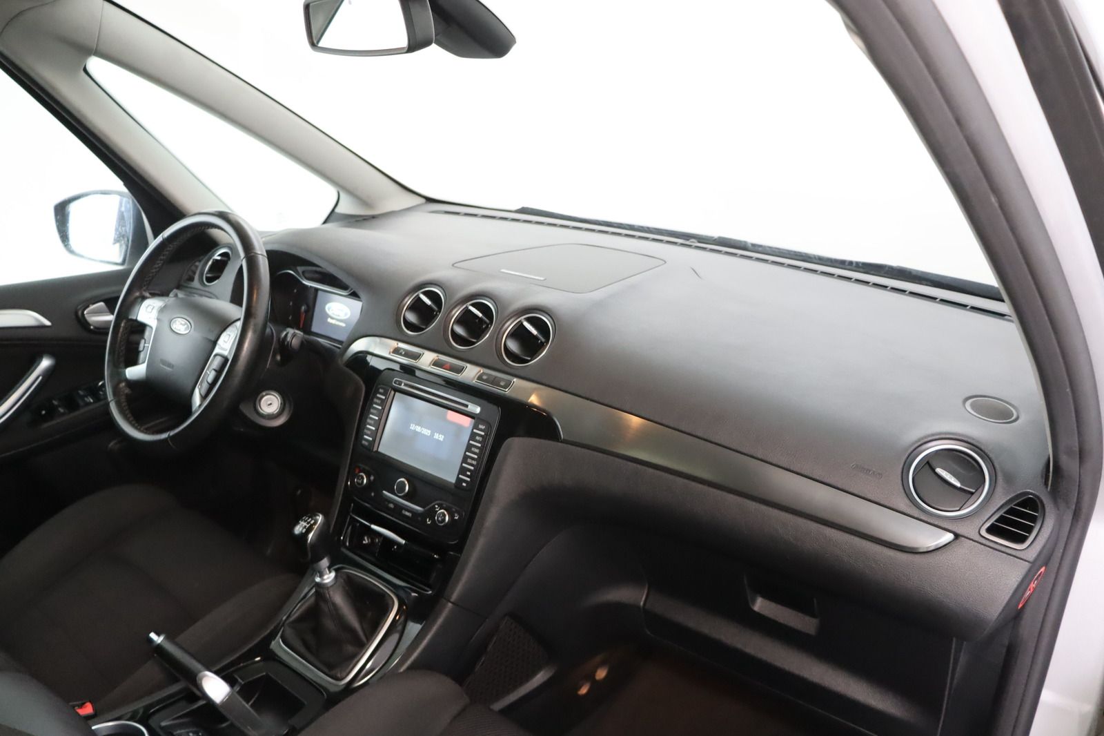 Fahrzeugabbildung Ford Galaxy 7-Sitze * Sitzhzg. * Klimaauotm.