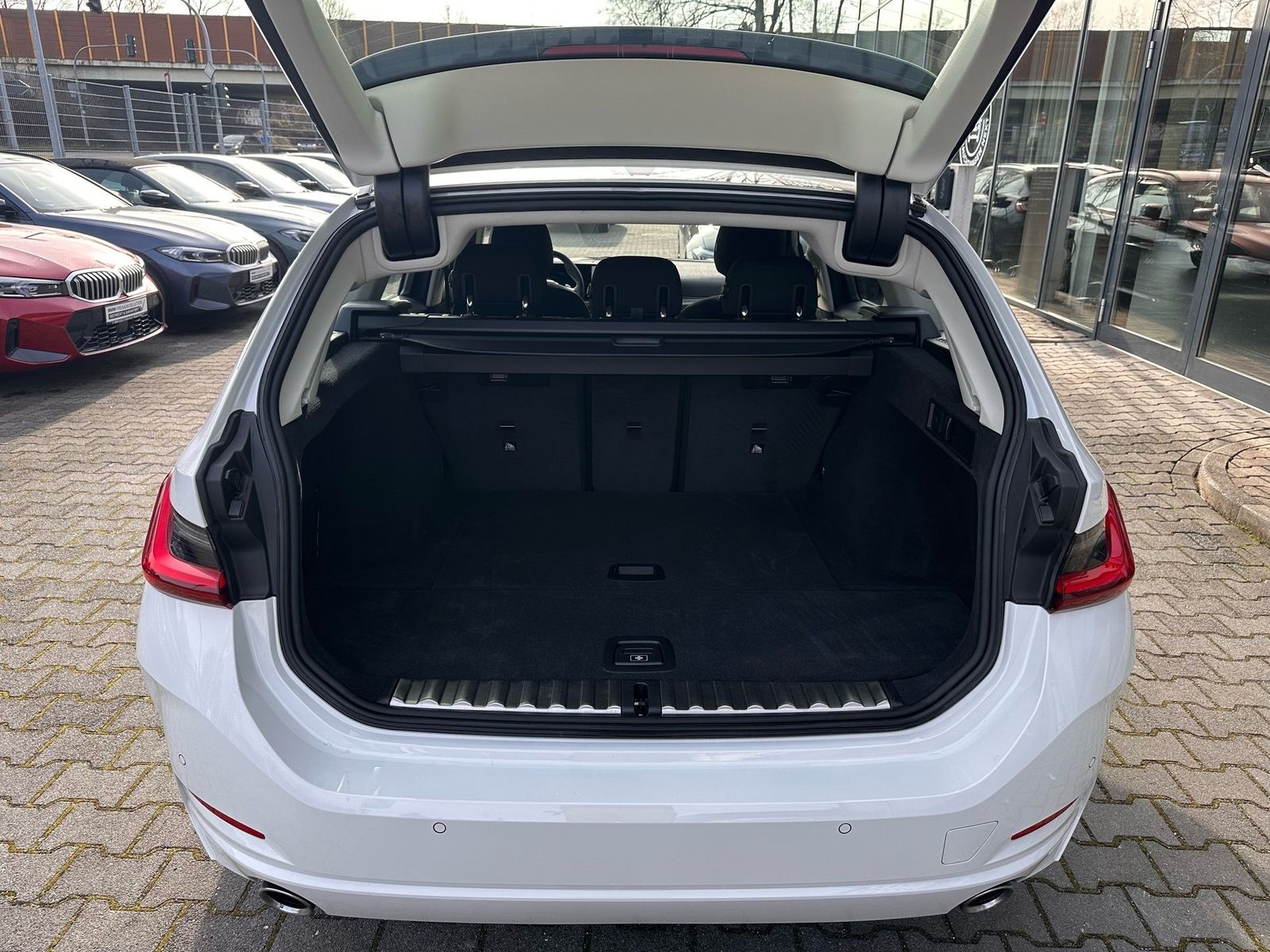 BMW 318 - Bild 14