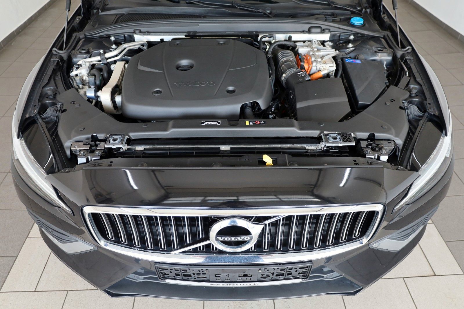 Fahrzeugabbildung Volvo V60 Inscription T6 AWD, Leder,Navi,LED,SH,Kamera