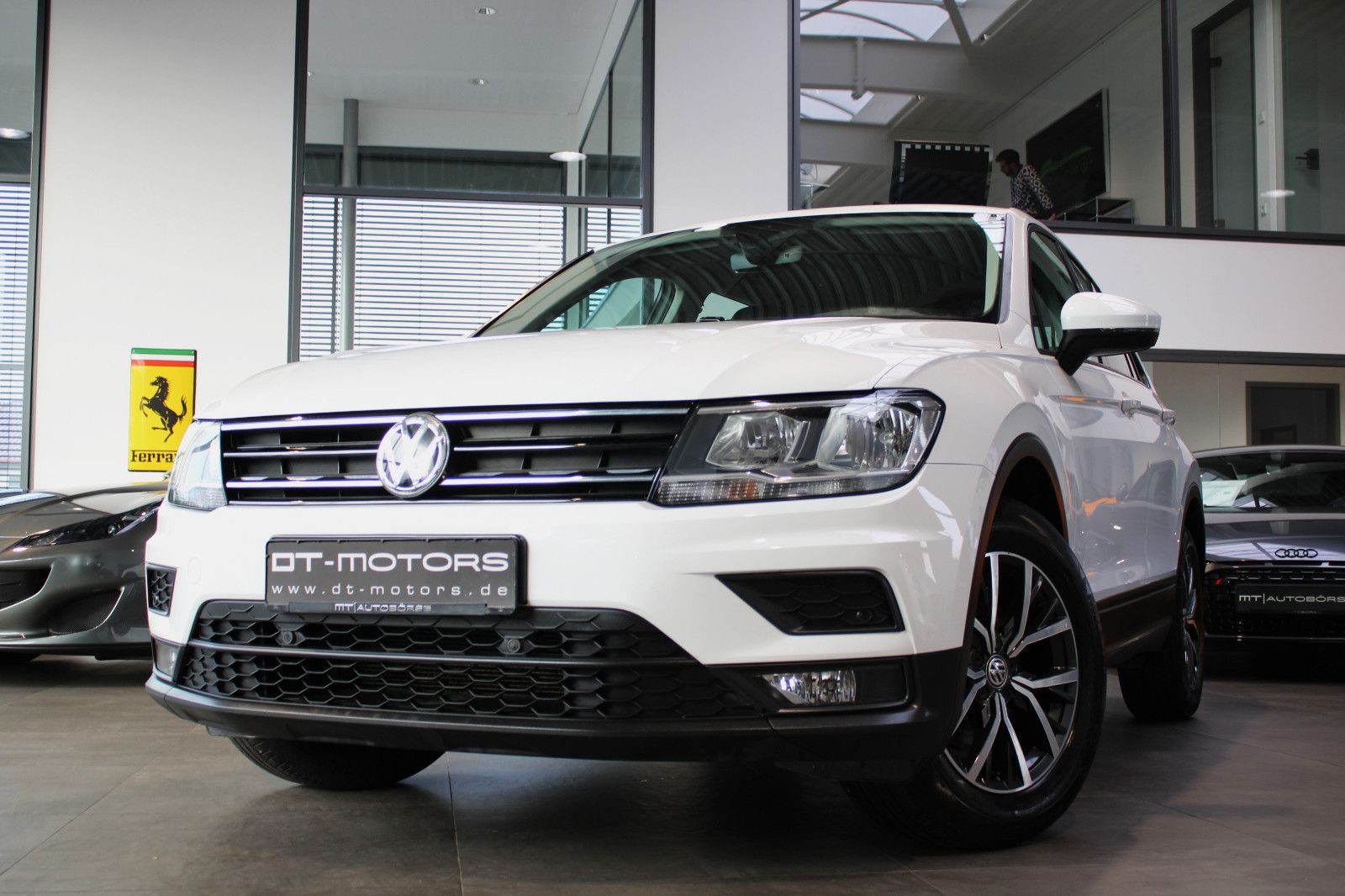 Volkswagen TIGUAN 1.5 TSI ACT + CARPLAY + 8-FACH + 1.HAND! foto 11