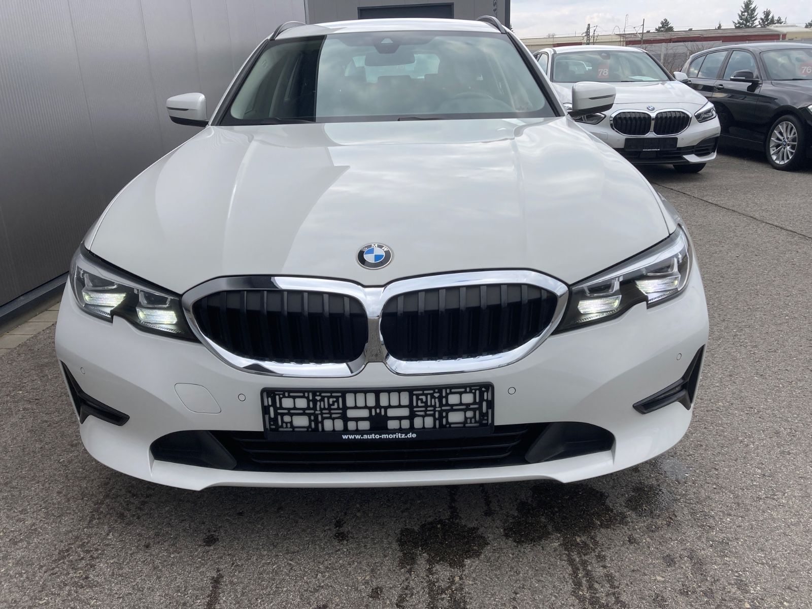 BMW 320d Touring *PDC*LED*Sitzheizung* foto 3