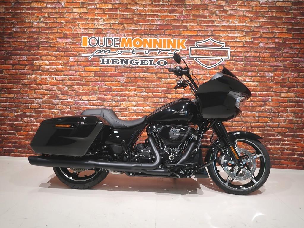 Harley-Davidson FLTRX 117 Road Glide schwarzen motor 2026 neu