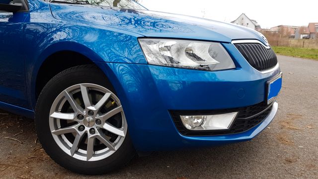 Skoda Octavia 1.8 TSI Combi DSG ELEGANCE