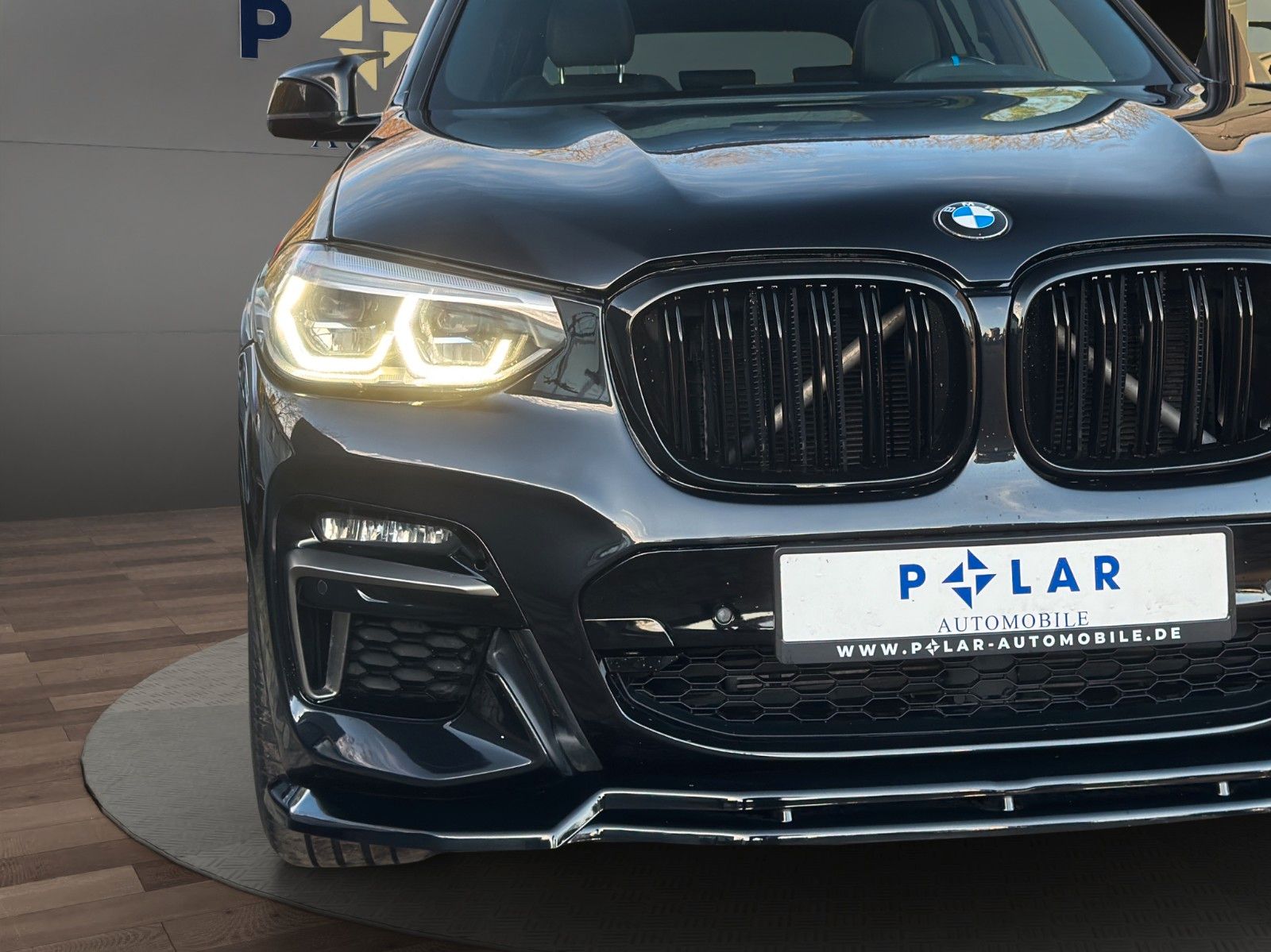 Fahrzeugabbildung BMW X3 M40i Pano/HUD/Bhz.Sport.Lenkrad/Elektr.Sitze