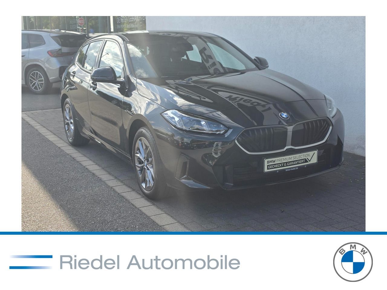 BMW 120d Steptronic ab 1,49% eff. adapLED DrivAss foto 1