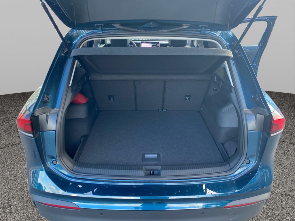 Fahrzeugabbildung Volkswagen Tiguan 1.5 eTSI DSG Life AHZV