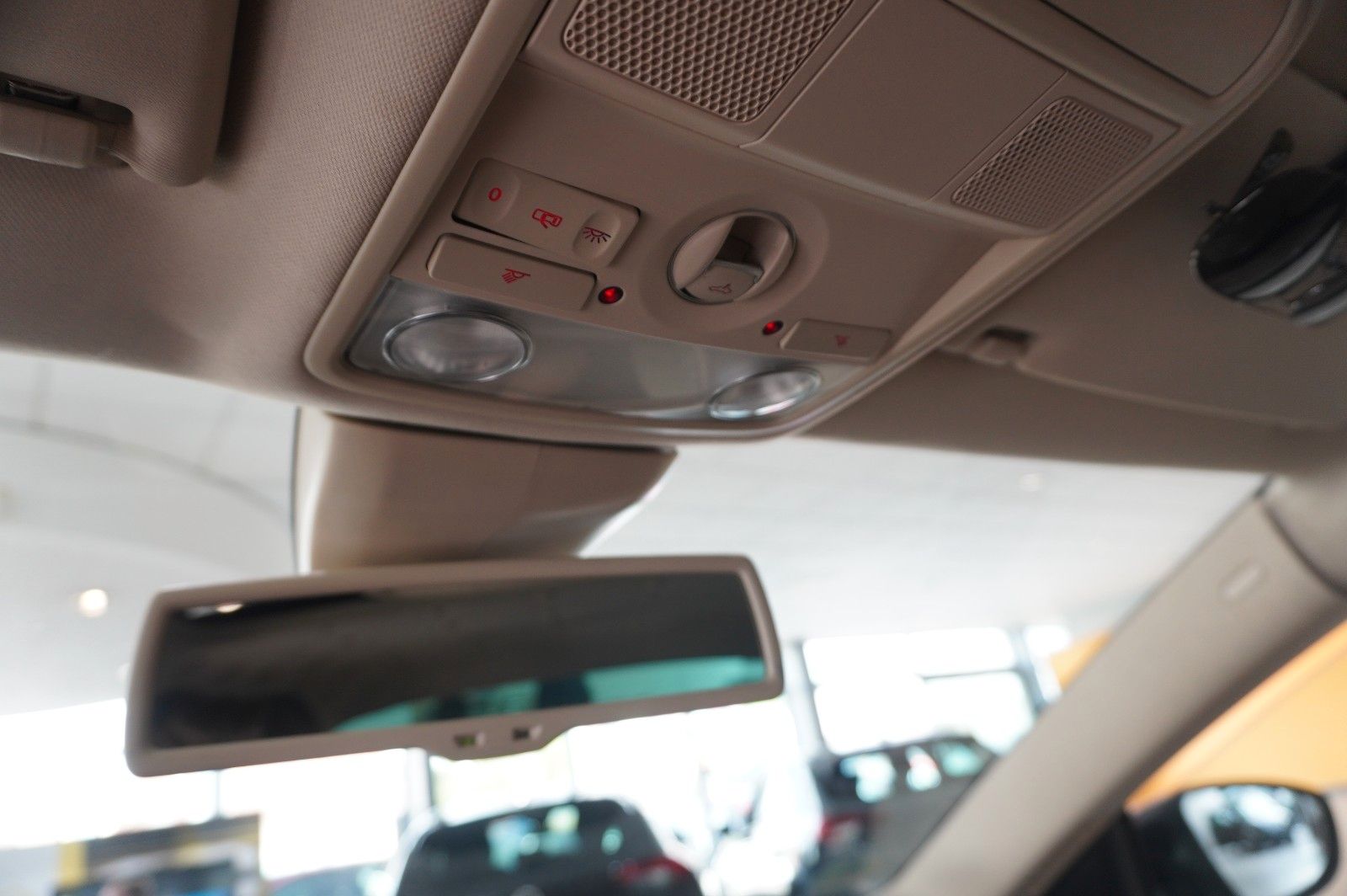 Fahrzeugabbildung Volkswagen Passat CC 2.0 TDI COUPE NAVI/BI-XENON/SHZ/PANO.