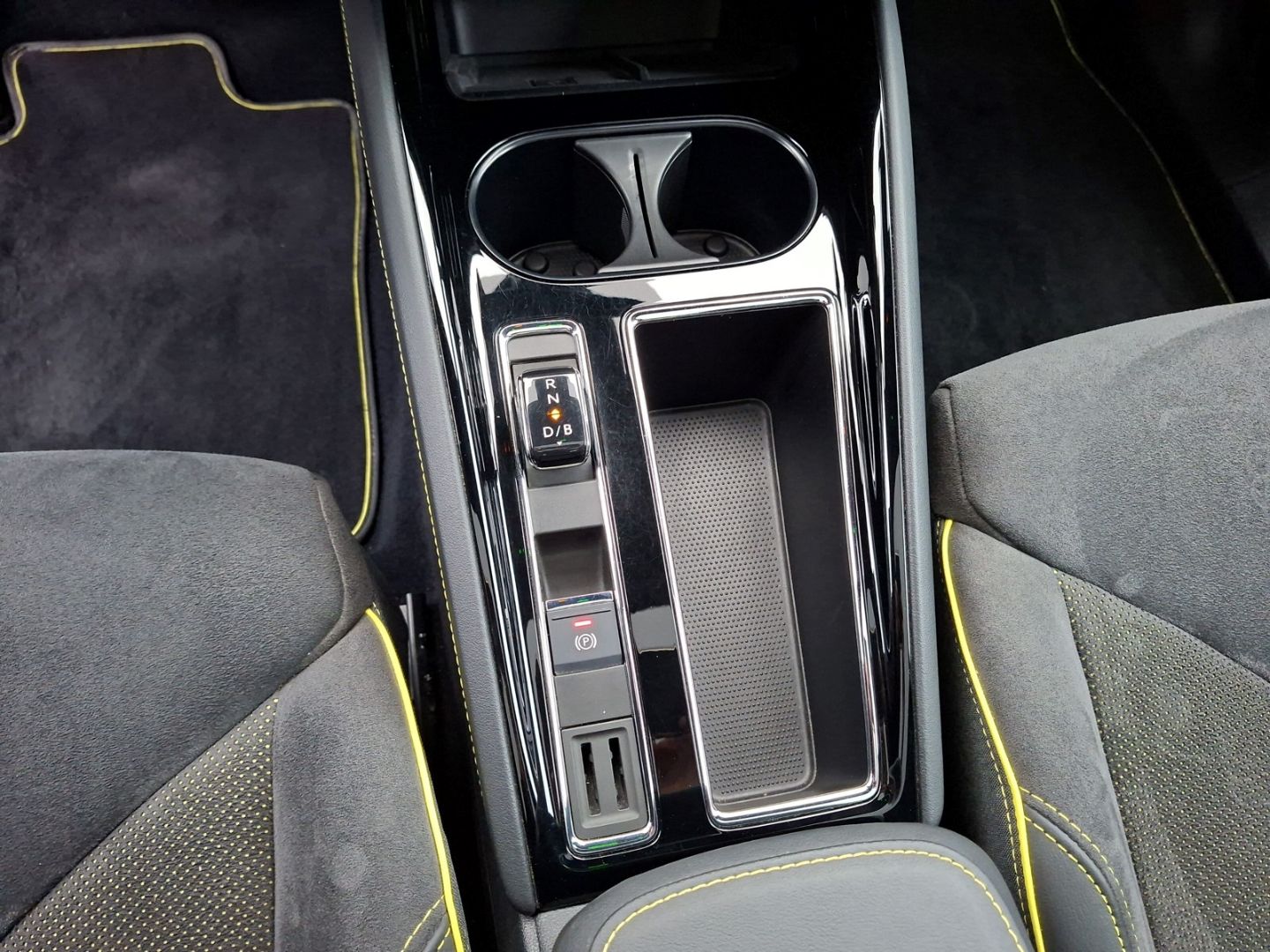 Enyaq Coupe RS Lounge *AHK*CANTON*HUD*