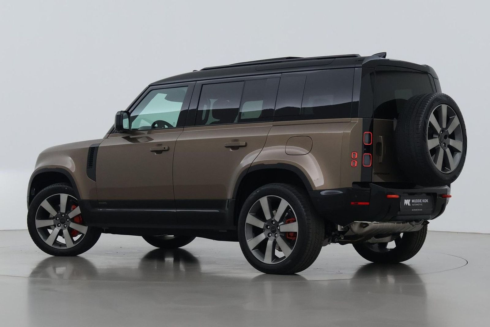 Land Rover Defender 2.0 P300e 110 X | FACELIFT | ClearSight imagem 2