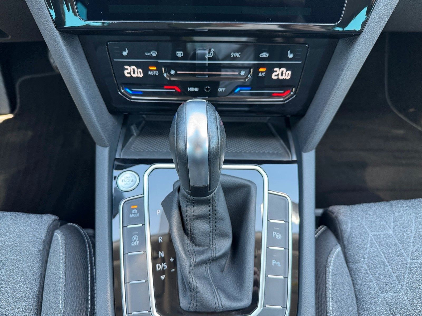 Fahrzeugabbildung Volkswagen Passat Variant Business 2.0 TDI