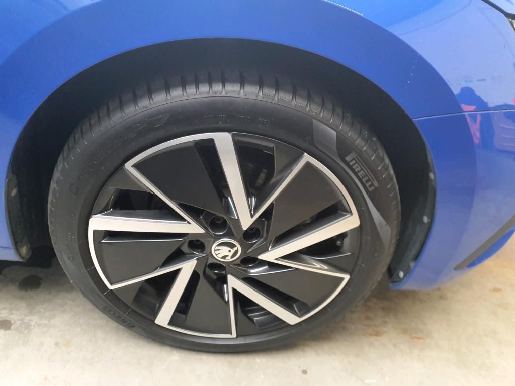 Skoda Octavia iV Limousine Style First Edition 1.4 ele