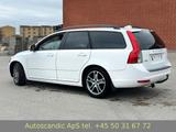 Volvo V50 Kombi D2 Kinetic - Volvo V50 mit Schiebedach