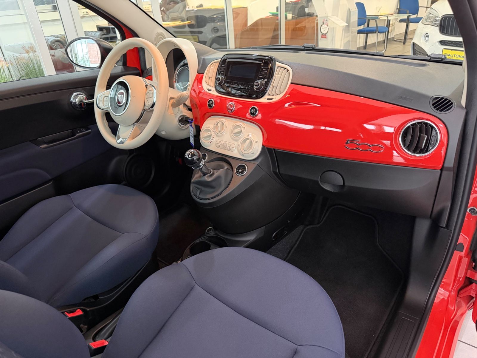 Fahrzeugabbildung Fiat 500 Cult