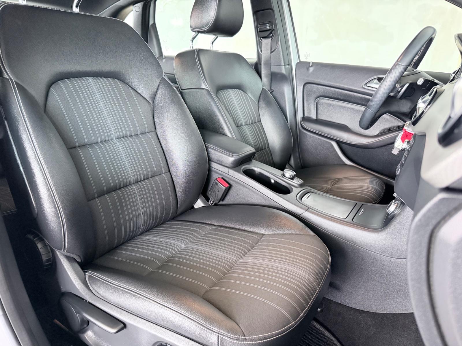 Mercedes-Benz B 200 Automatik Navi|Panorama|SHZ
