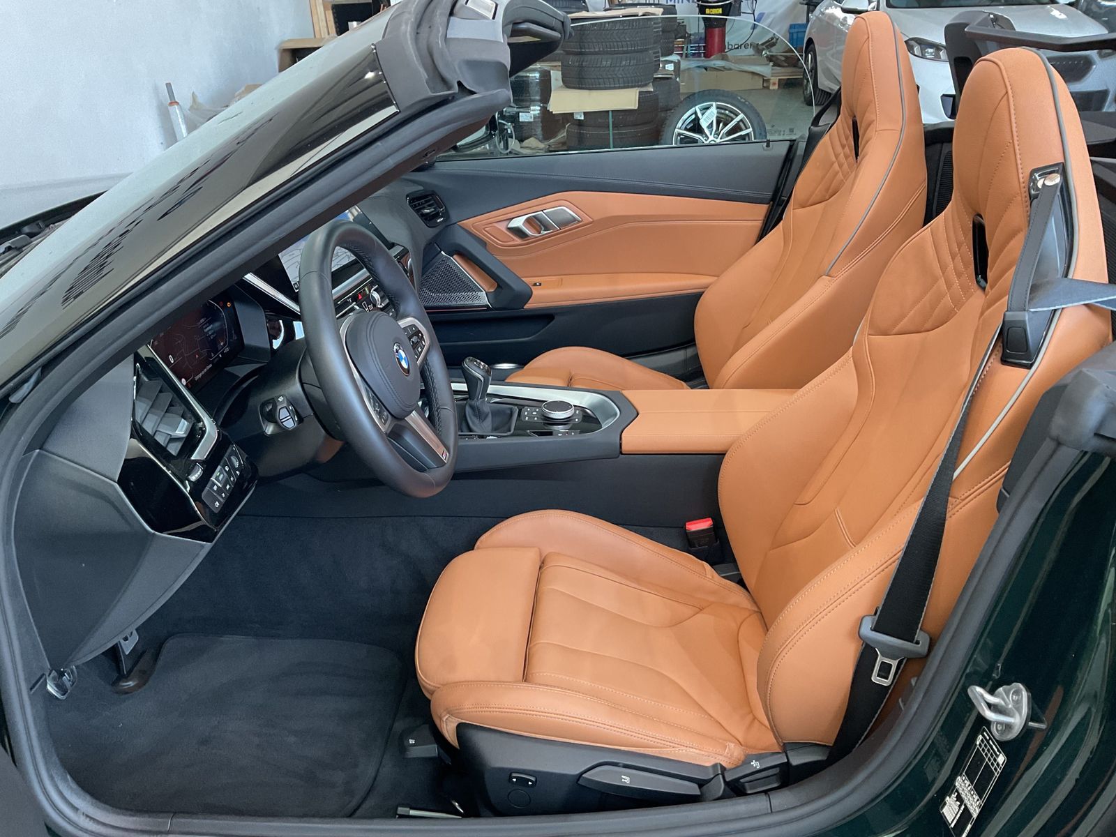 Fahrzeugeinzelansicht 10 Fahrzeugabbildung BMW Z4 sDrive20i |Windschutz |M Sportpaket |Harman K