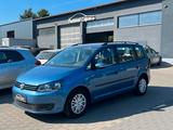 Volkswagen Touran Trendline/7Sitzer/SHZ/Klima/Eu5/2.Ha/PDC/ - Volkswagen Touran: 5.2