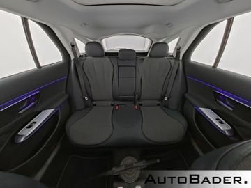 Mercedes E 220 - 8