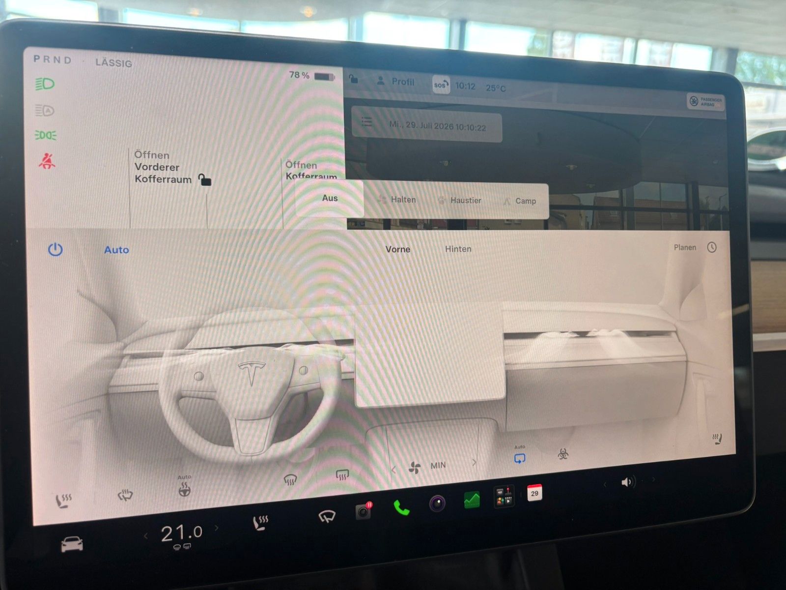 Fahrzeugabbildung Tesla Model Y Long Range Dual AWD SHZ/NAVI/19"ALU/ALLW