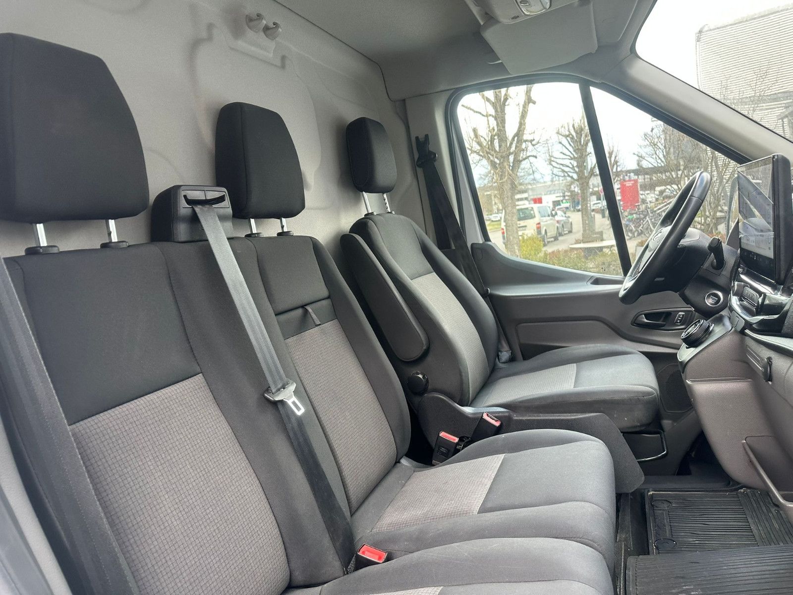 Fahrzeugabbildung Ford E-Transit 350 L3H3 *NAVI*KLIMA*TOUCH*LED*SH