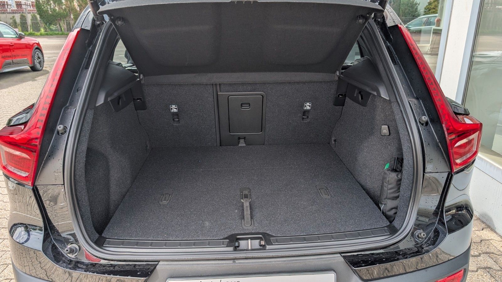 Fahrzeugabbildung Volvo XC 40 B4/Standheizung/Winterpaket