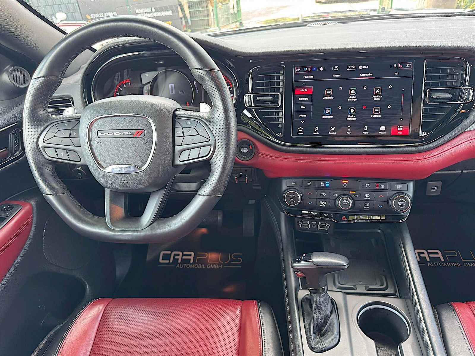 Fahrzeugabbildung Dodge Durango 5.7 V8 R/T 4x4 Night-Paket Modell 22 LED