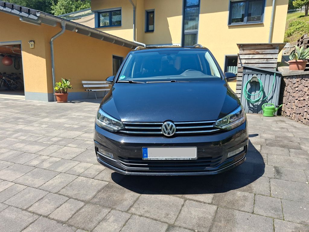 Image of Volkswagen Touran