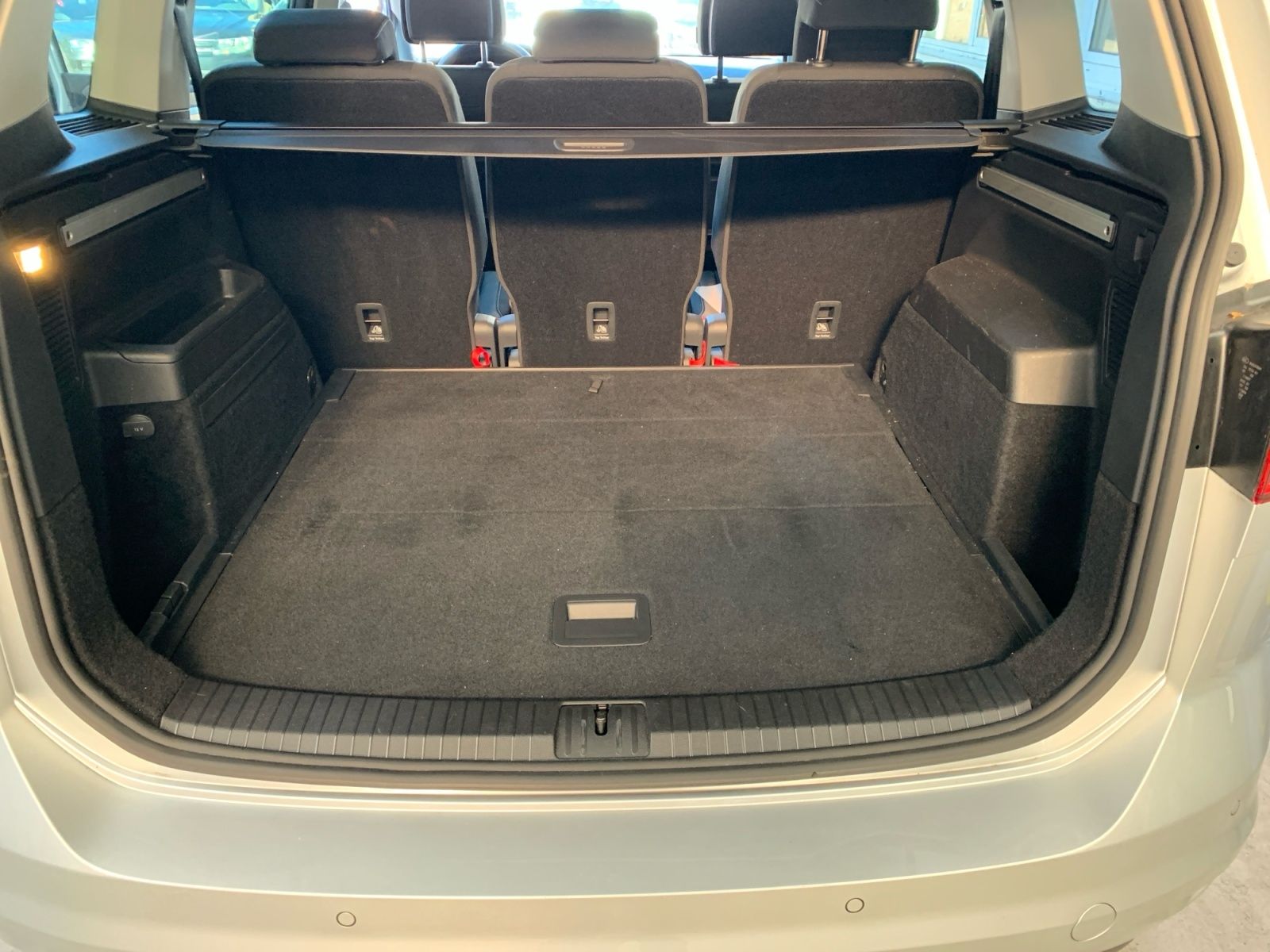 Volkswagen Touran - Bild 11