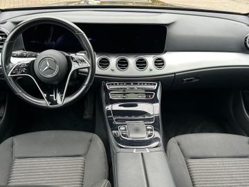 Bild 14 Mercedes-Benz E 300 de 4Matic Avantgarde AHK