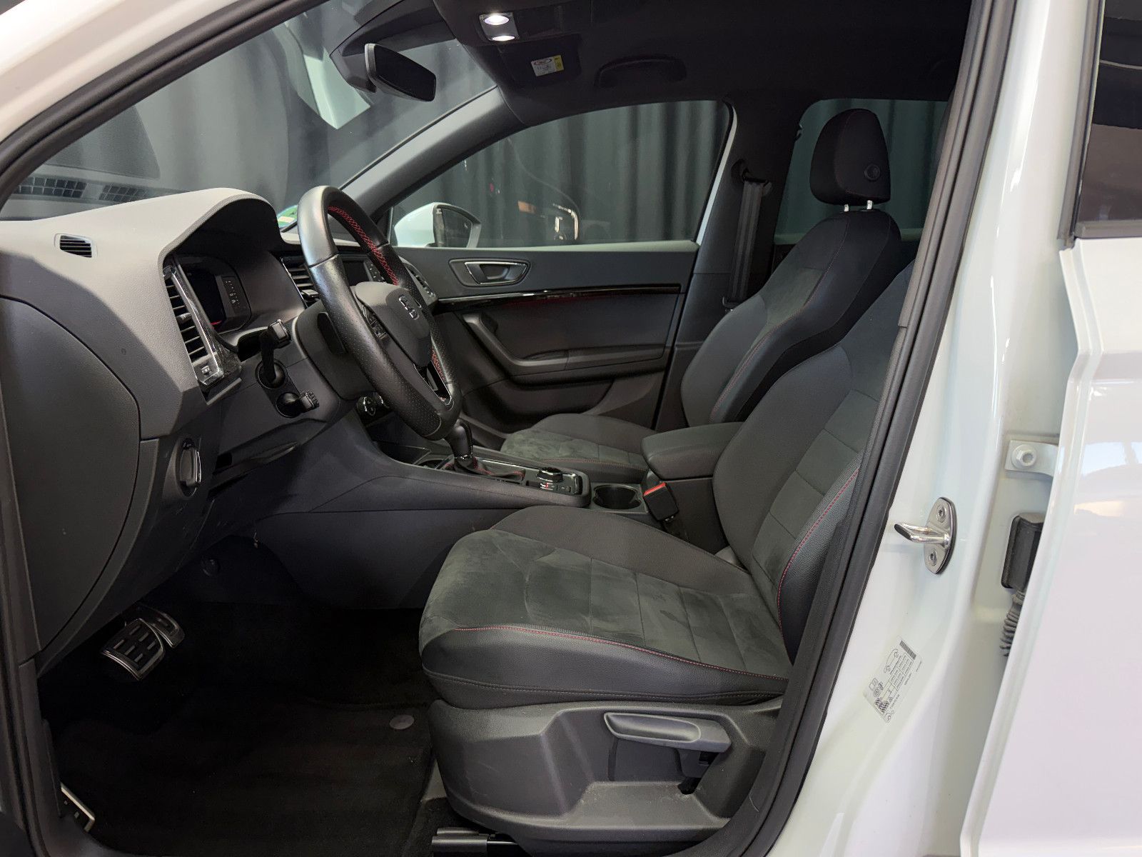 Fahrzeugabbildung SEAT Ateca FR|BEATS|AHK|RF-CAM|LED|1-HD