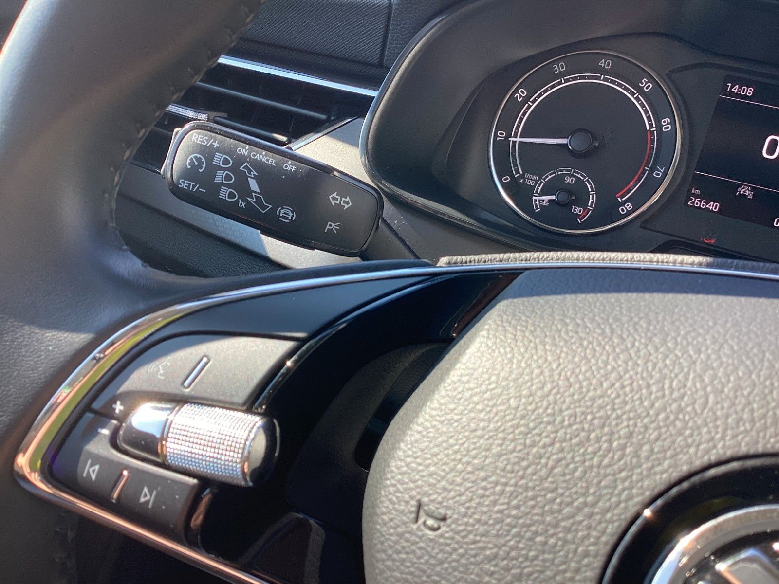 Fahrzeugabbildung SKODA Scala Clever 1.0 TSI 81 KW