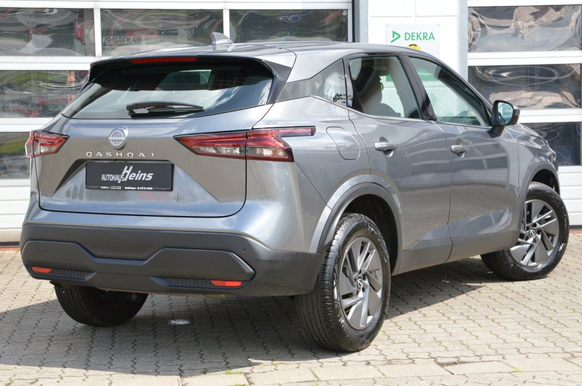 Fahrzeugabbildung Nissan Qashqai   Acenta 360 Grad Kamera Winterpaket