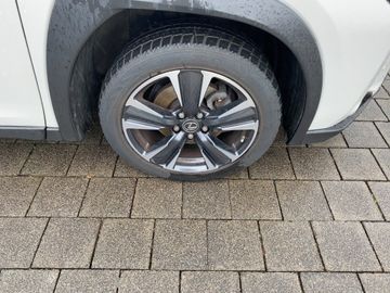 Lexus UX - 9