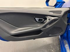 LAMBORGHINI Huracán LP610-4 Spyder*AD PERSONAM*KERAMIK*SENSO LAMBORGHINI Huracán LP610-4 Spyder*AD PERSONAM*KERAMIK*SENSO