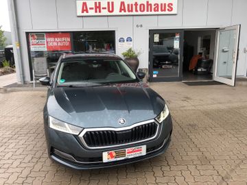 Skoda Octavia - 1