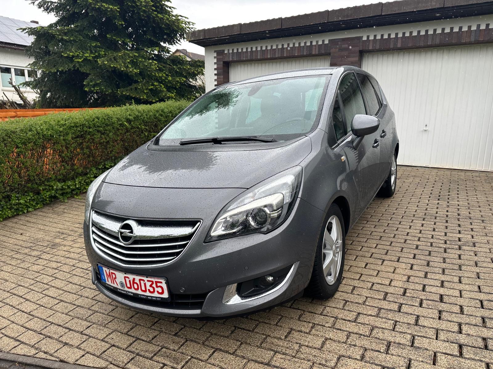 Opel Meriva B * Automatik* Navi* Rückfahrkamera