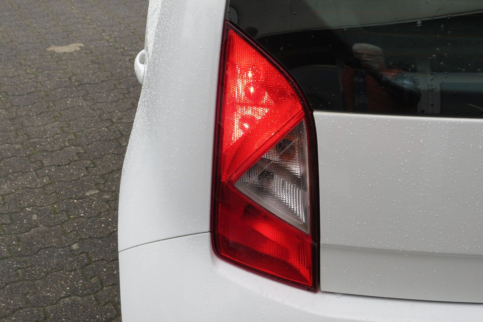 Fahrzeugabbildung SEAT Mii Style 4-TÜREN KLIMA ZV EFH TELVOR 1.HAND