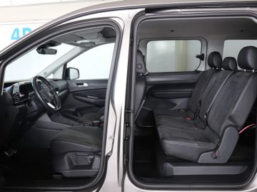 Volkswagen Caddy Maxi eHYBRID DSG STYLE AHK 7SITZE 5J GAR.