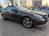 Mercedes-Benz E 350Cabrio BlueTec / d*DISTRO*KAMERA*9-G aUTOMA - gebrauchte Mercedes-Benz E 350 aus dem Jahr 2015