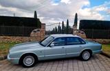 Jaguar XJ8 - silberne Jaguar XJ